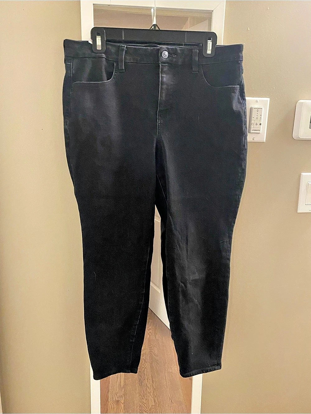American Eagle Dream Stretch High-Waisted Jegging Skinny Jeans Black Waist 14